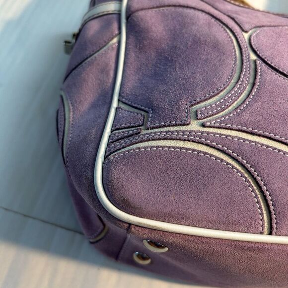 Coach Vintage Optic Signature Purple Suede Tote Bag - Picture 9 of 16